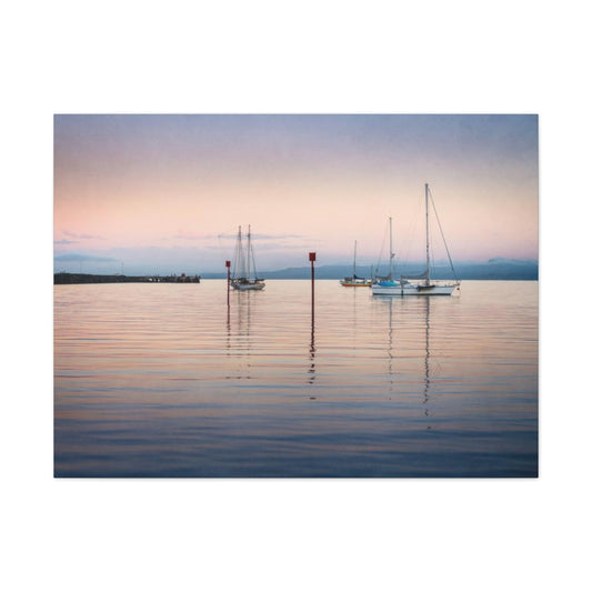 Canvas (stretch) Sailboats at dawn